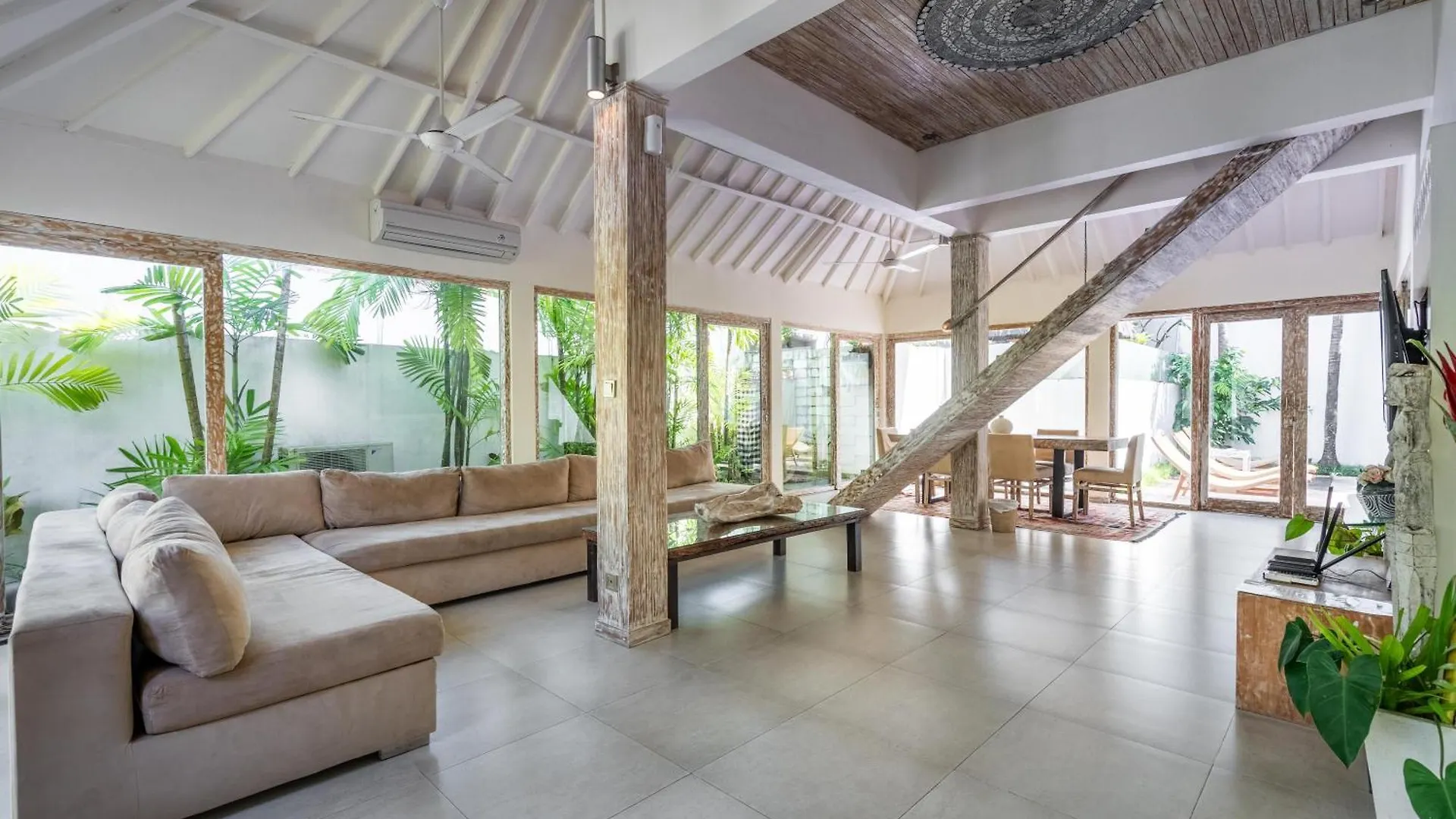 Villa Oberoi Seminyak